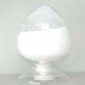 白い顔料は二酸化チタンのナノ粉末を使用